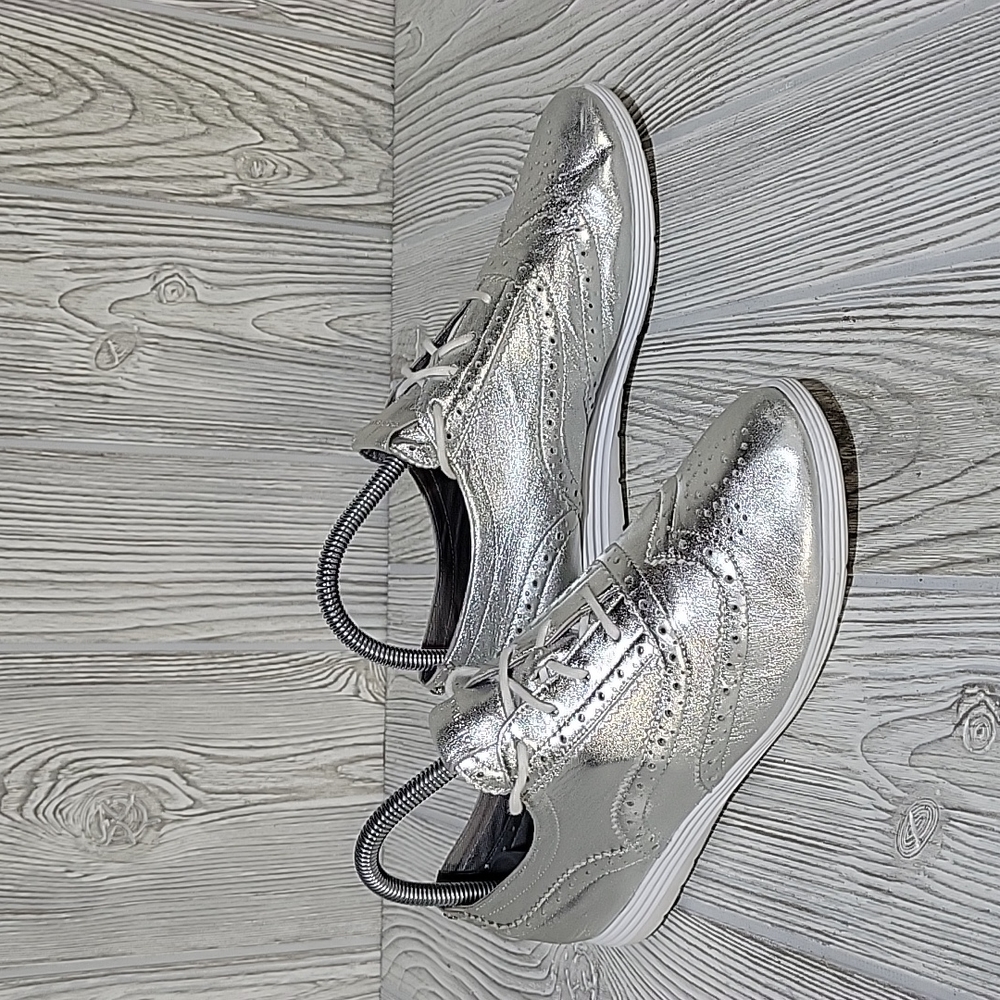 Cole Haan Grand OS Silver Wingtip Oxford Lace Up Shoes, Women's 7.5